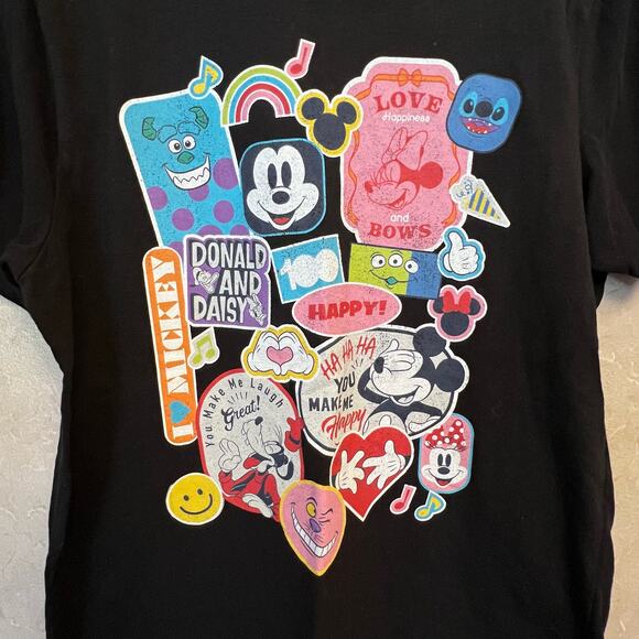 Disney 100 Years Black Retro Icons Short Sleeve T-Shirt Size Medium Mickey - Picture 2 of 7